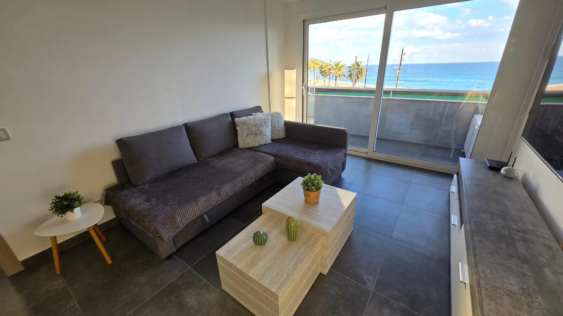 Apartments Paradise Lloret Lloret de Mar